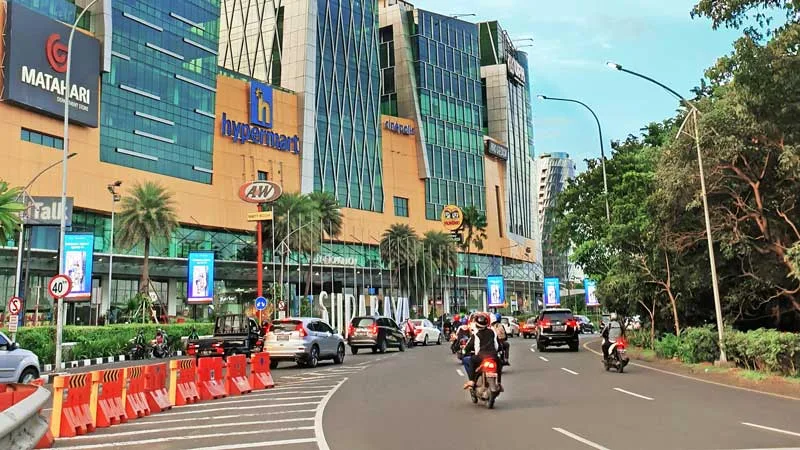 sewa mobil surabaya
